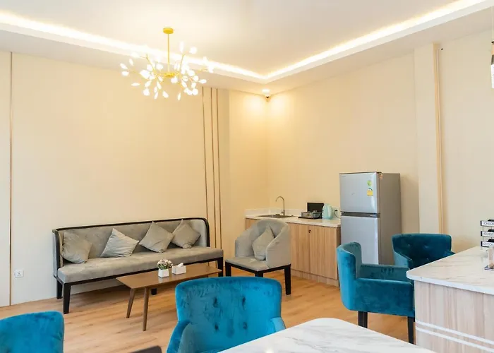 85 Soho Hotel & Apartment